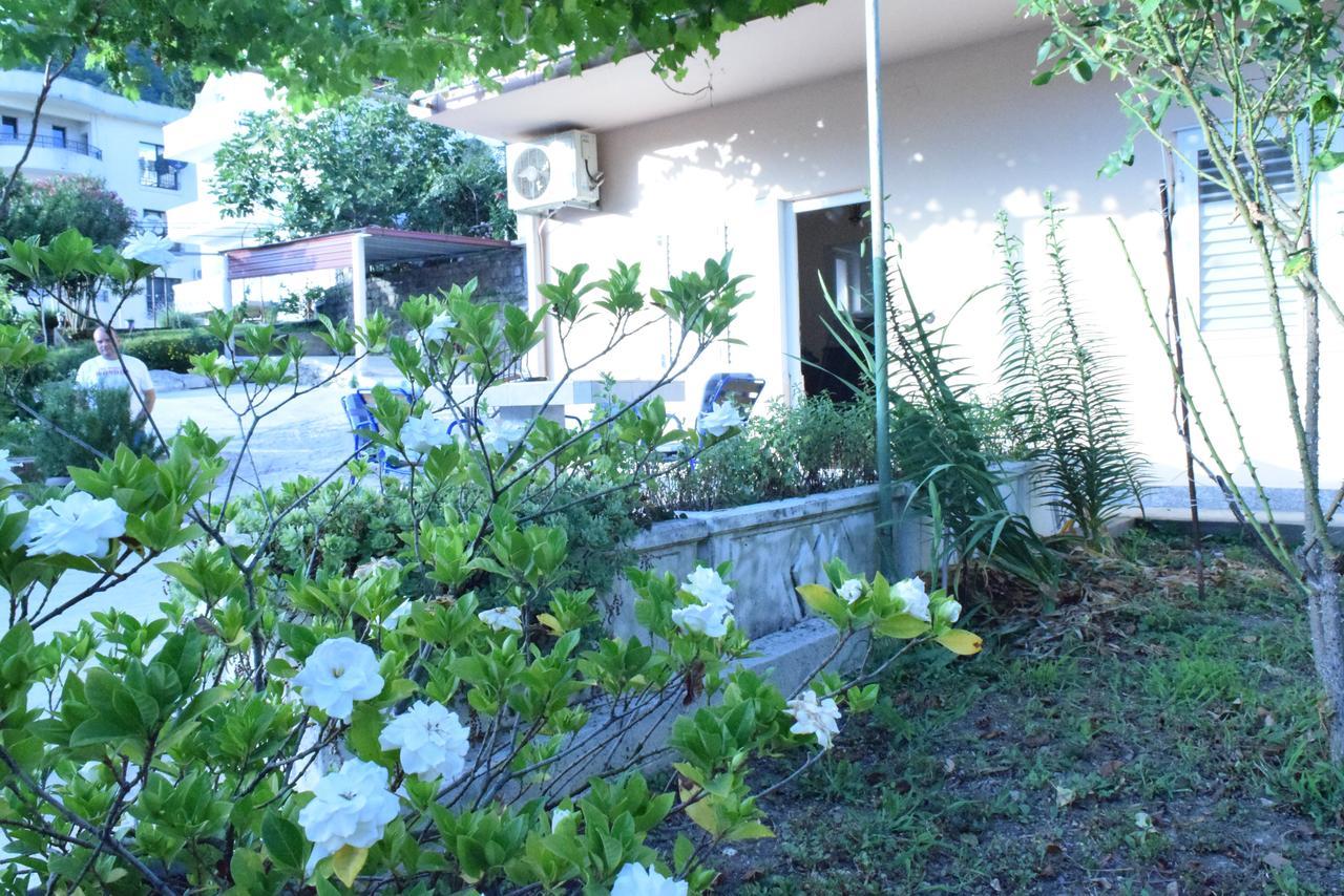 Apartment S&M Tivat Exterior photo